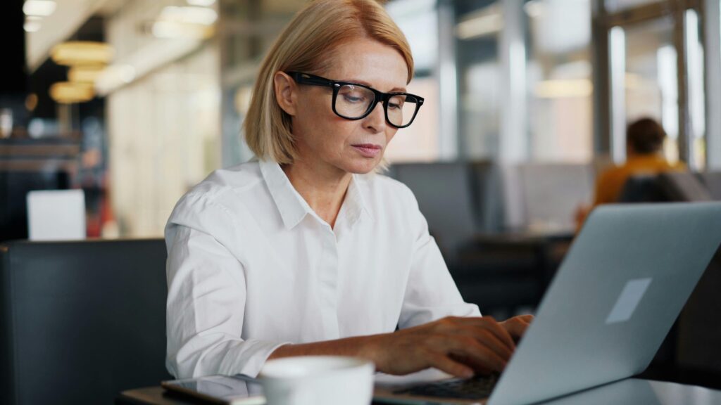 freelancer writing client email with chatgpt